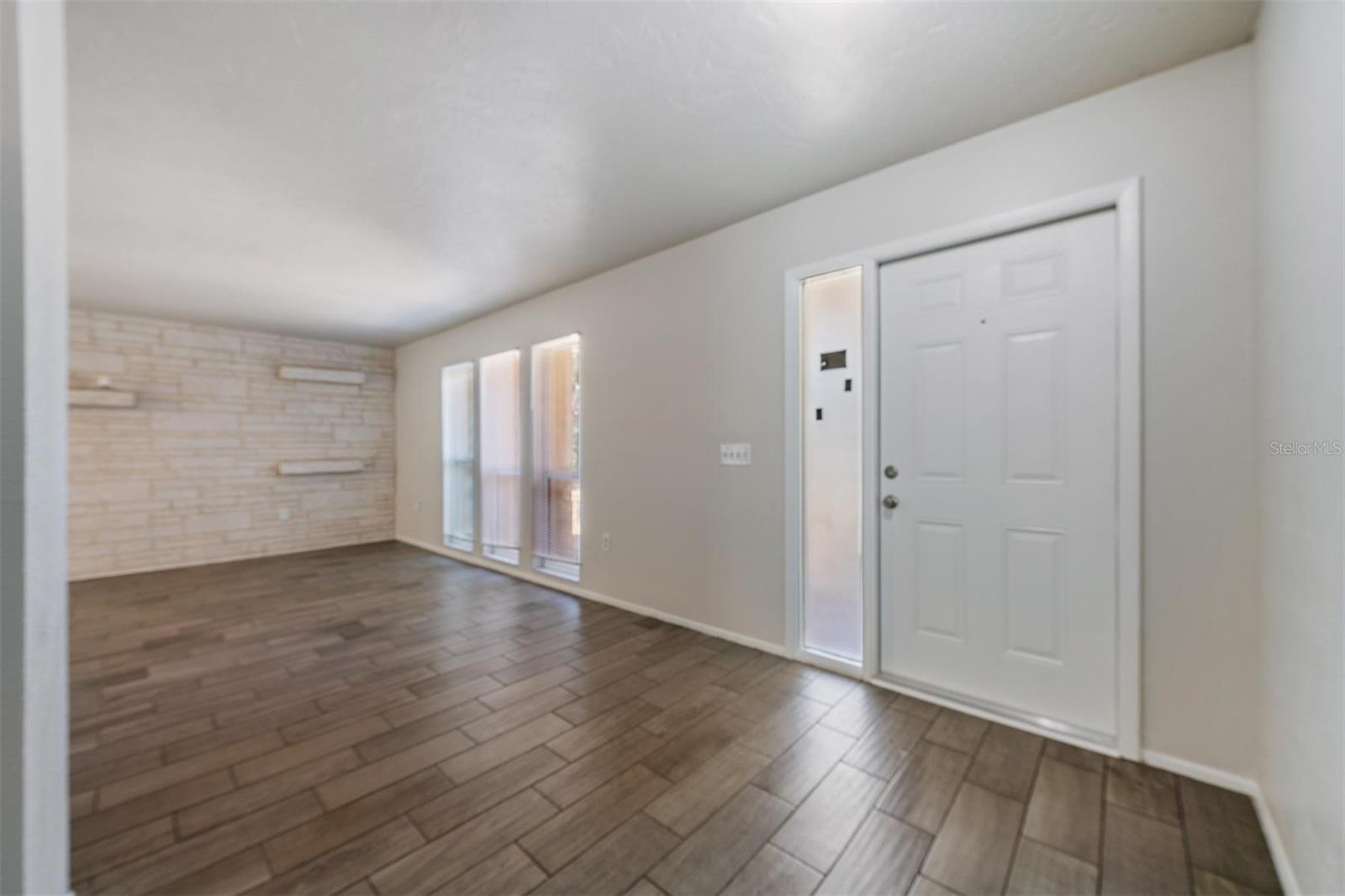 1124 Danny Drive, FL