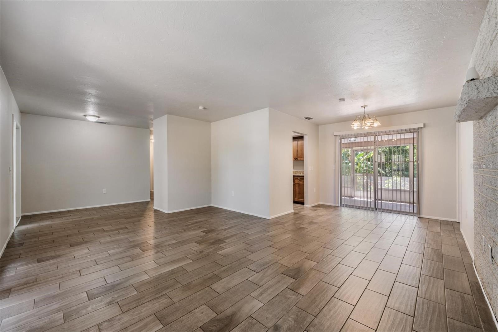 1124 Danny Drive, FL