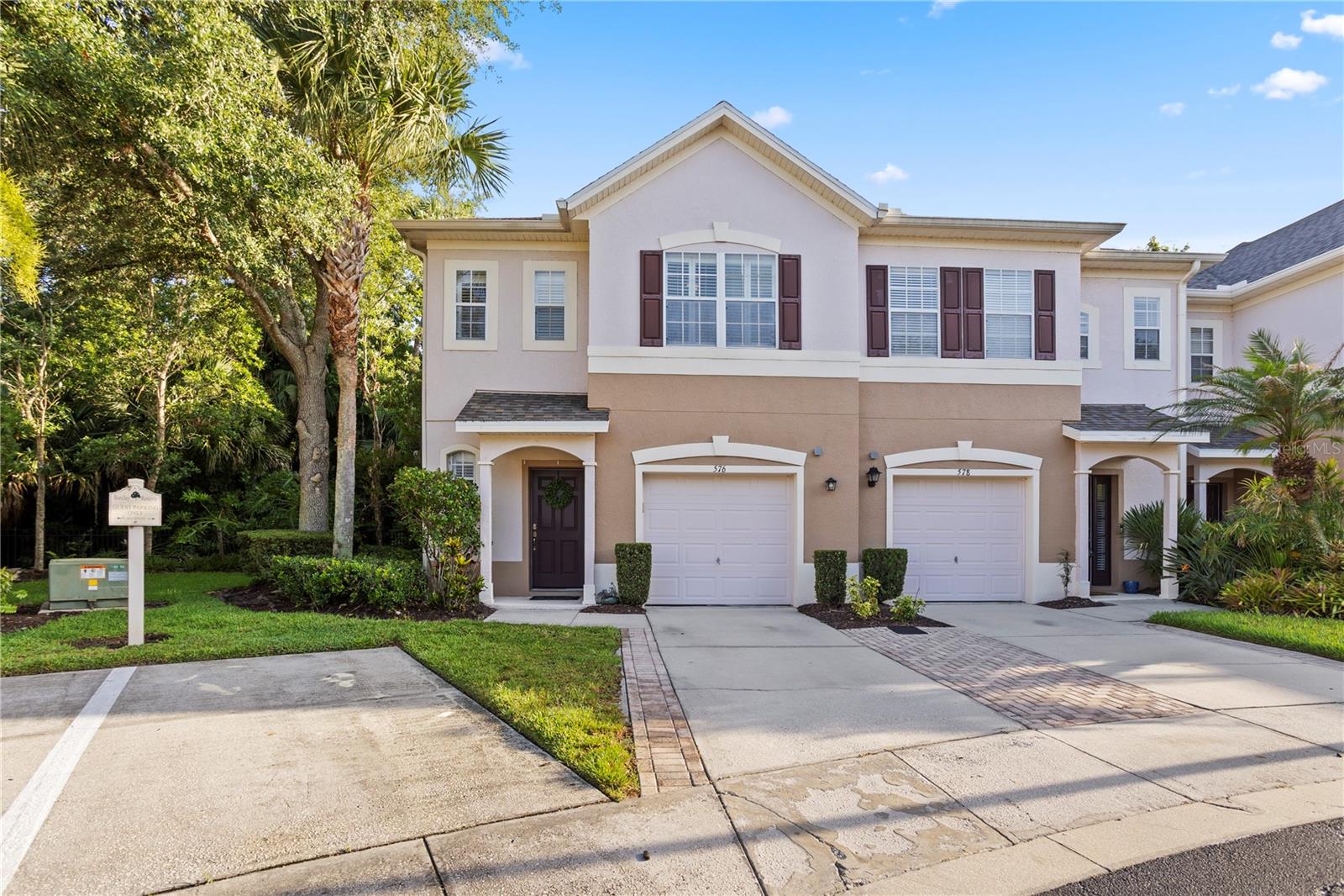 576 Pinebranch Circle, FL