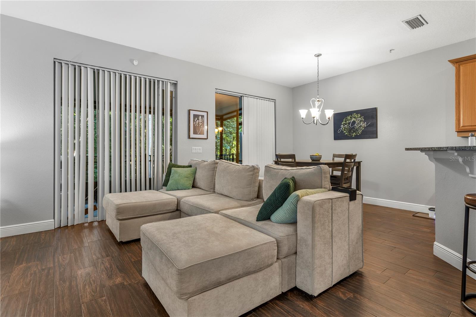576 Pinebranch Circle, FL