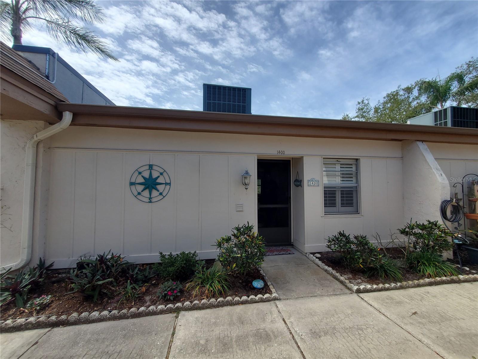 1400 Arrowhead Circle, FL