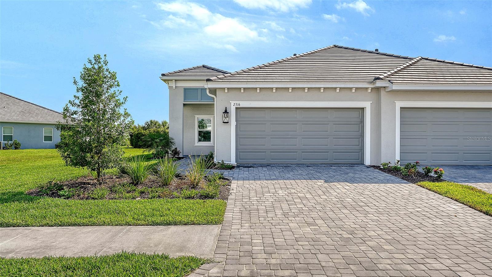 2316 Blue Mahoe Lane, FL