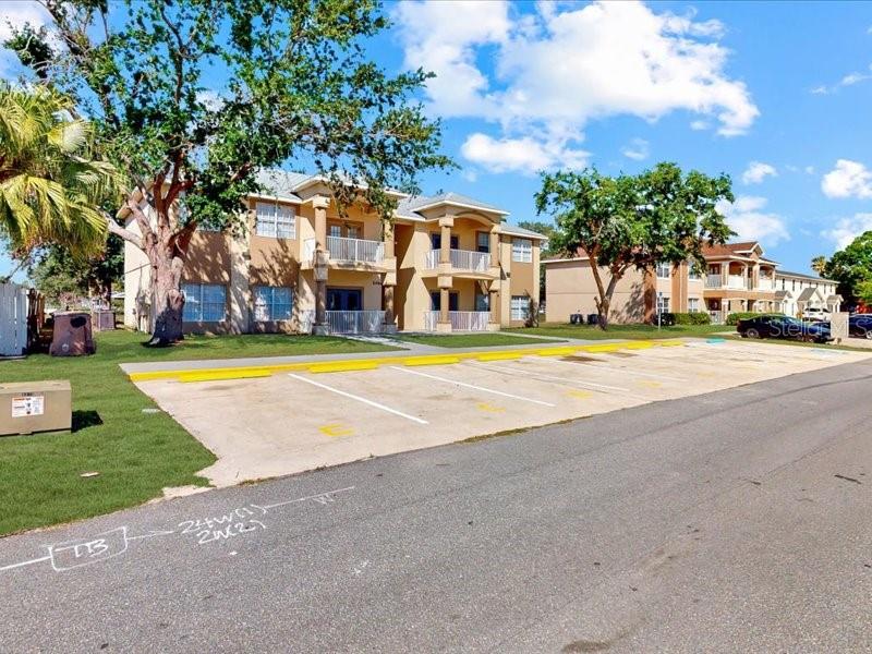 206 Majors Lane, FL
