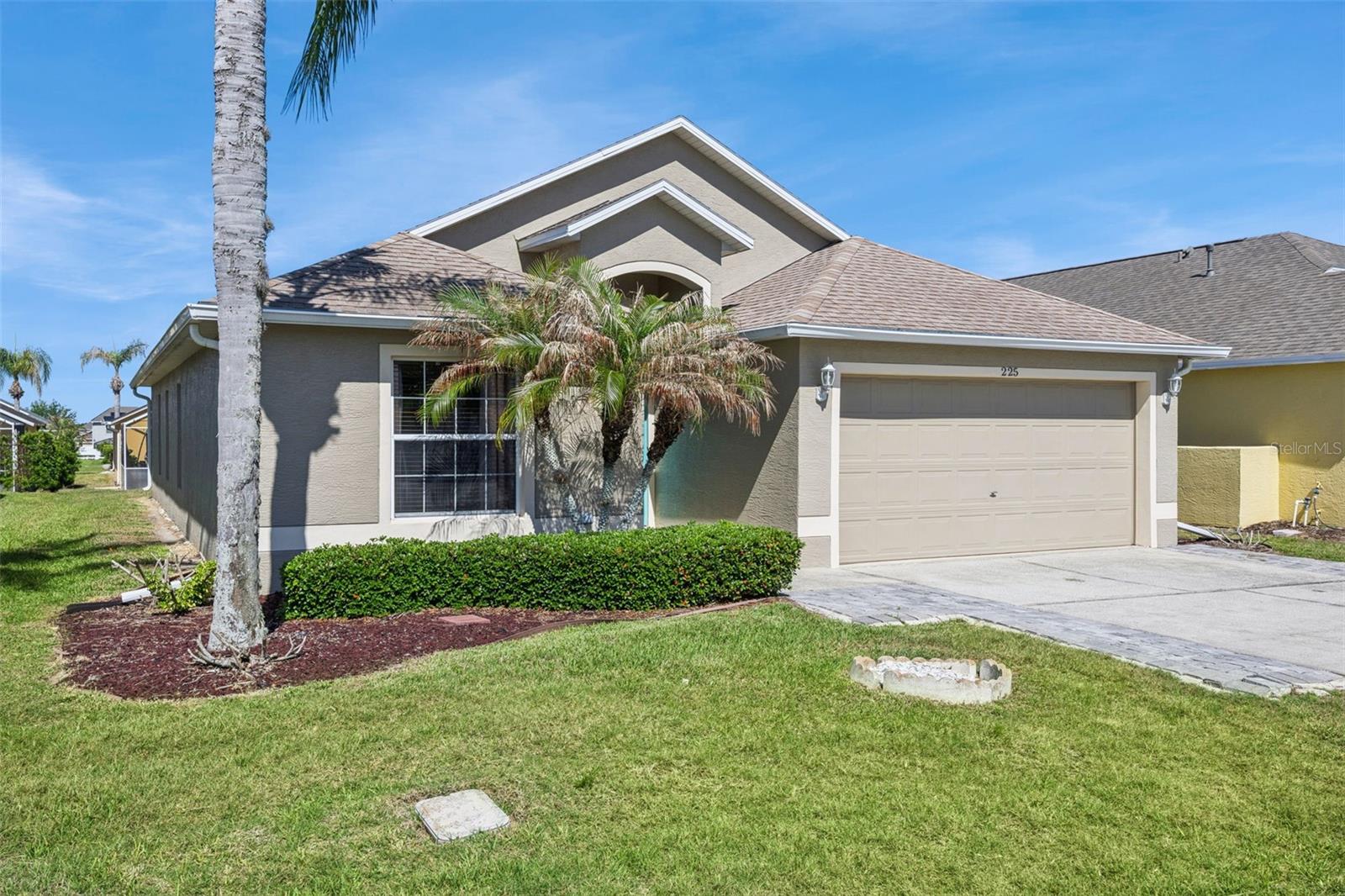 225 Tivoli Circle, FL