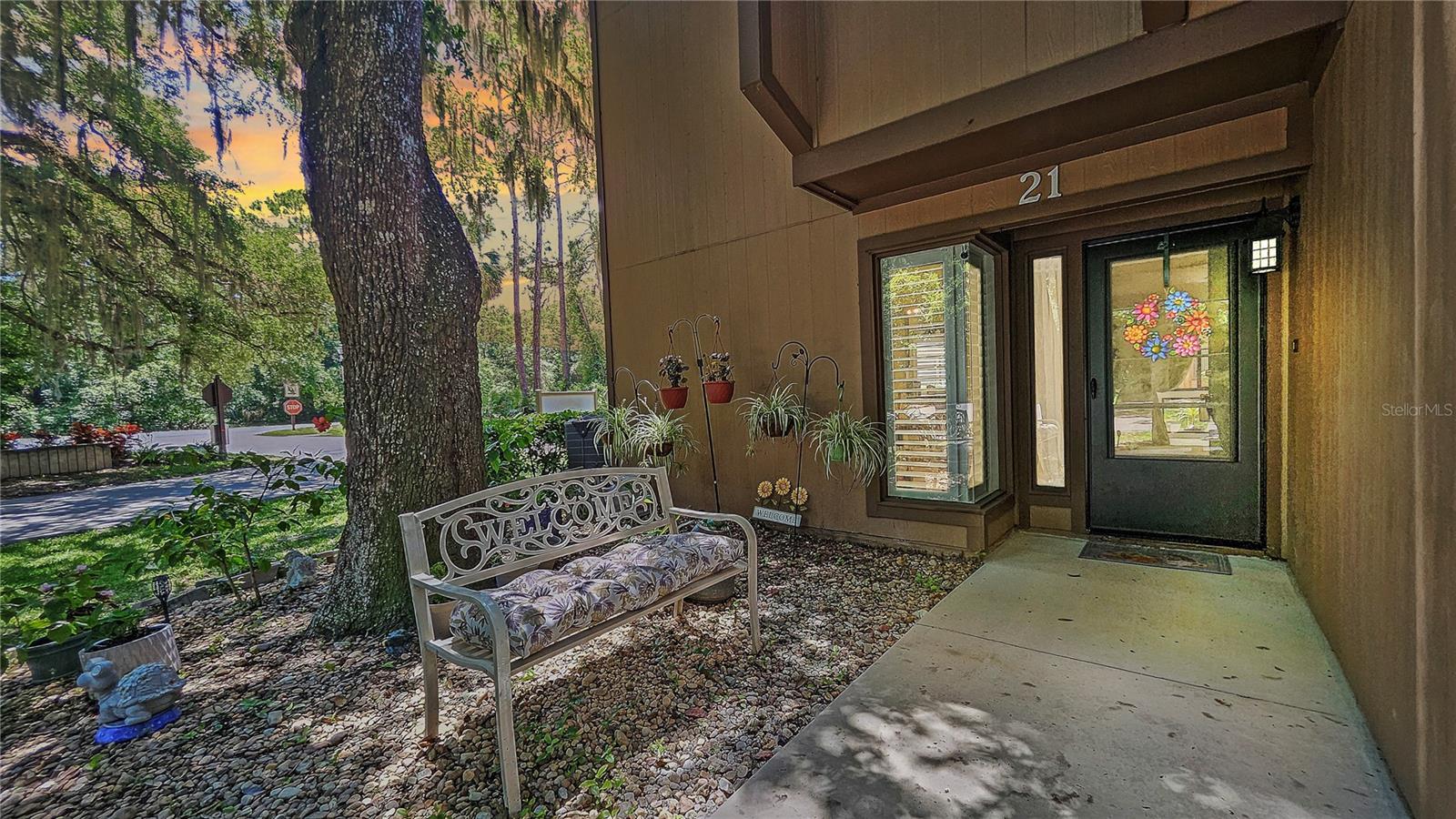 21 Mid Pines Circle, FL