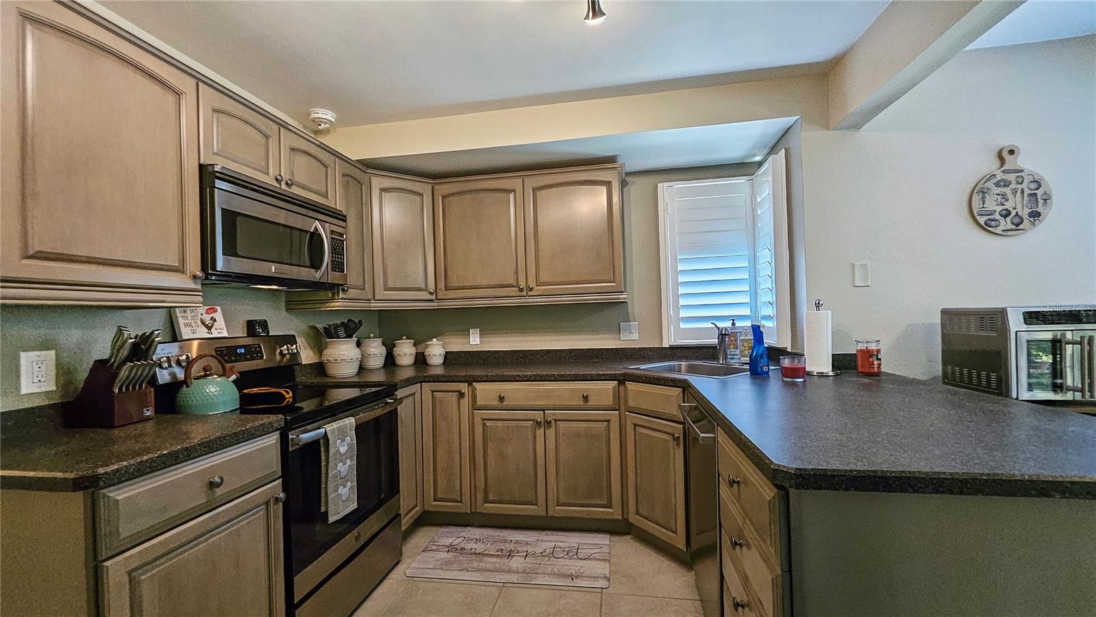 21 Mid Pines Circle, FL