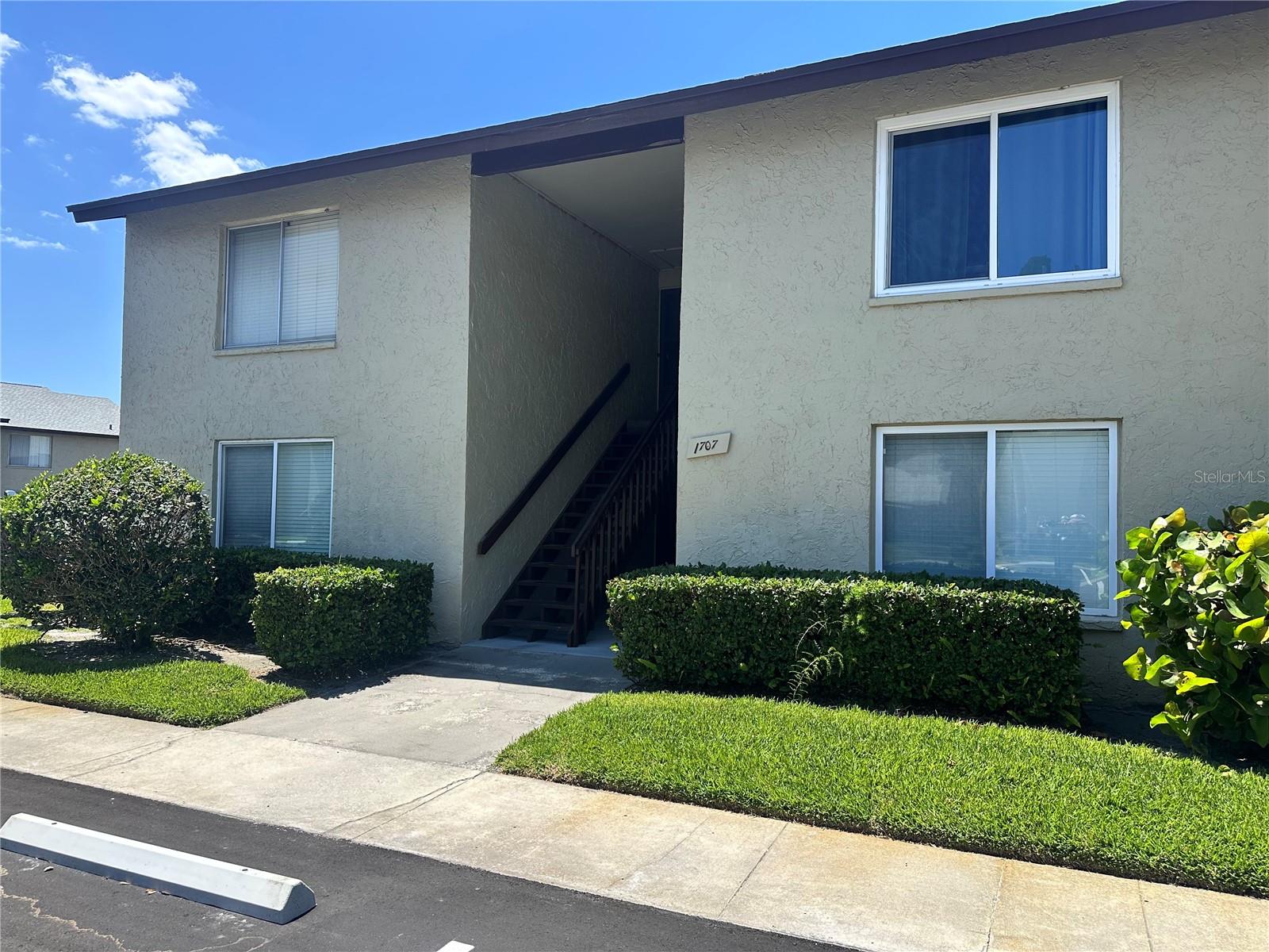 4215 Bay Drive, FL