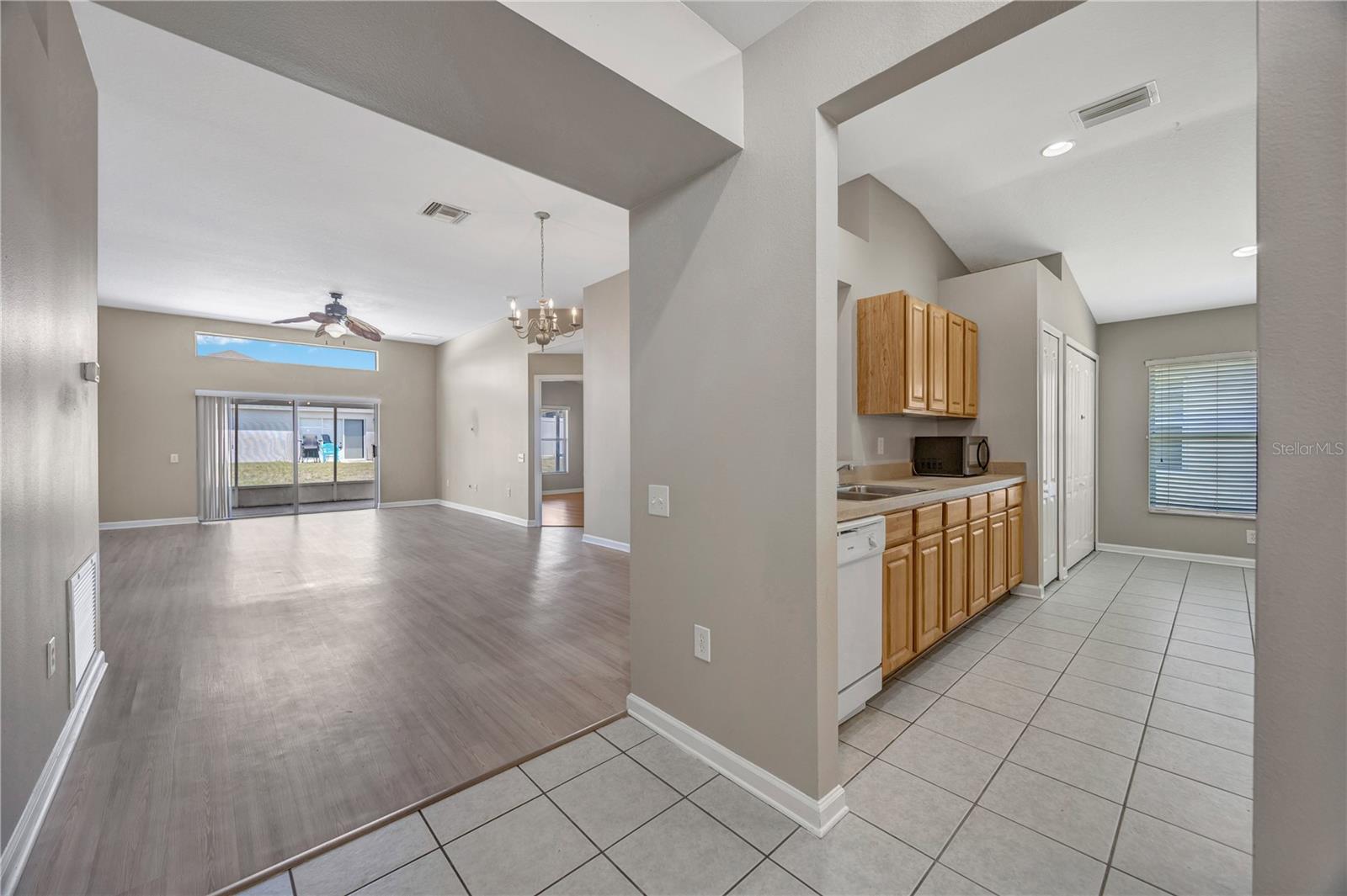30435 Annadale Drive, FL