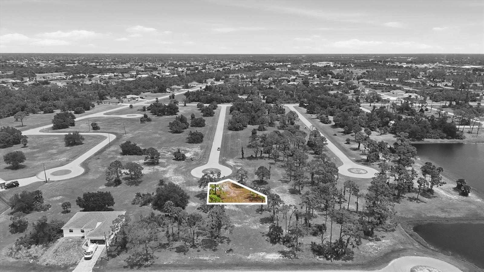 1 Topside Road, FL