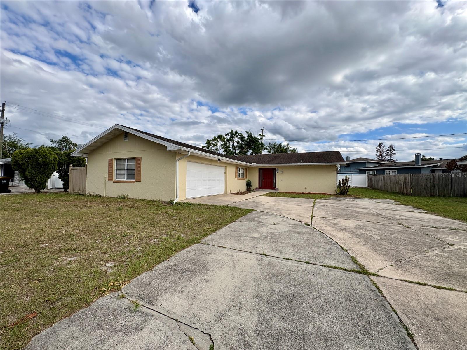 728 Lake Ned Road, FL