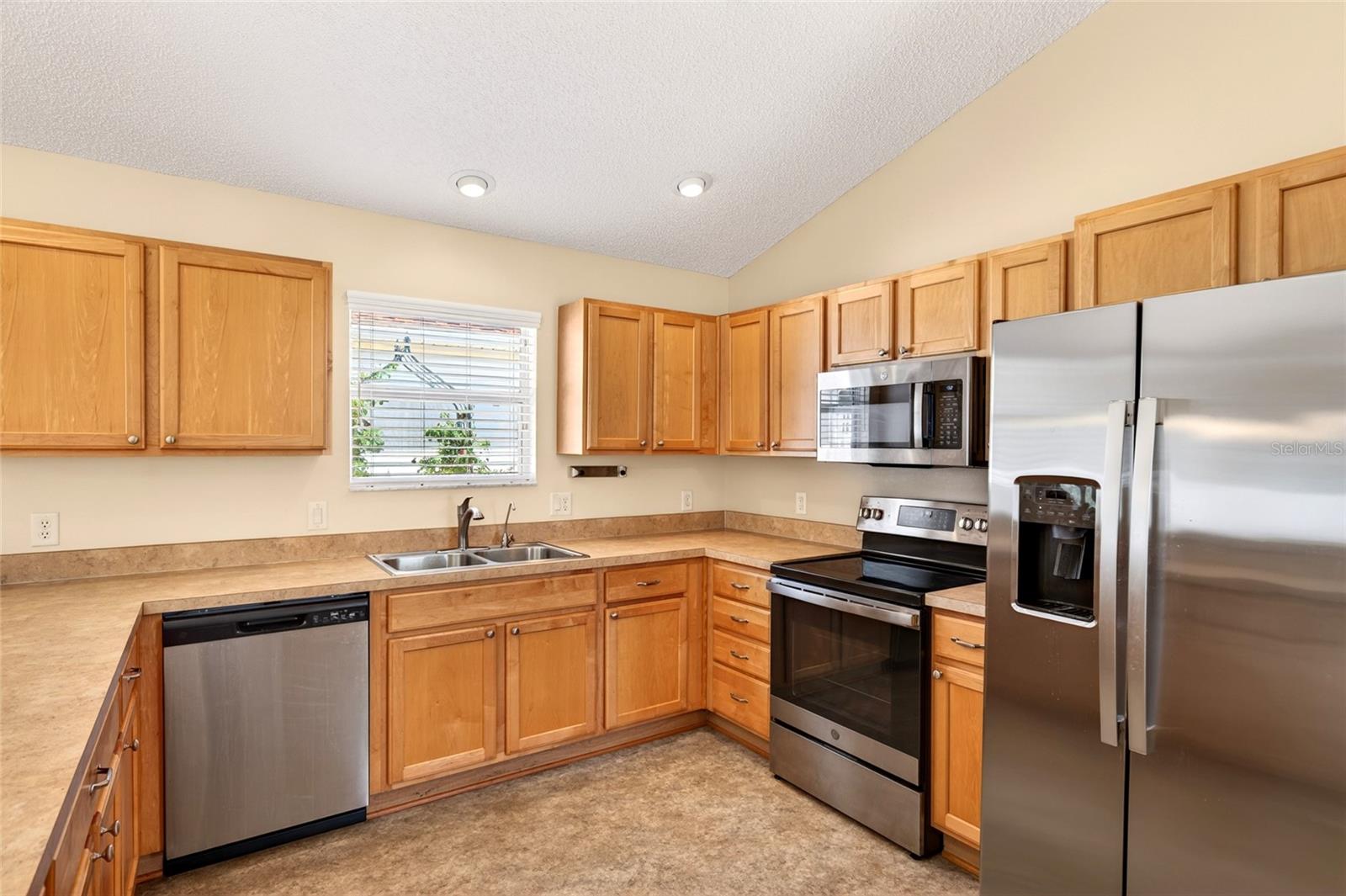 430 Calvert Terrace, FL