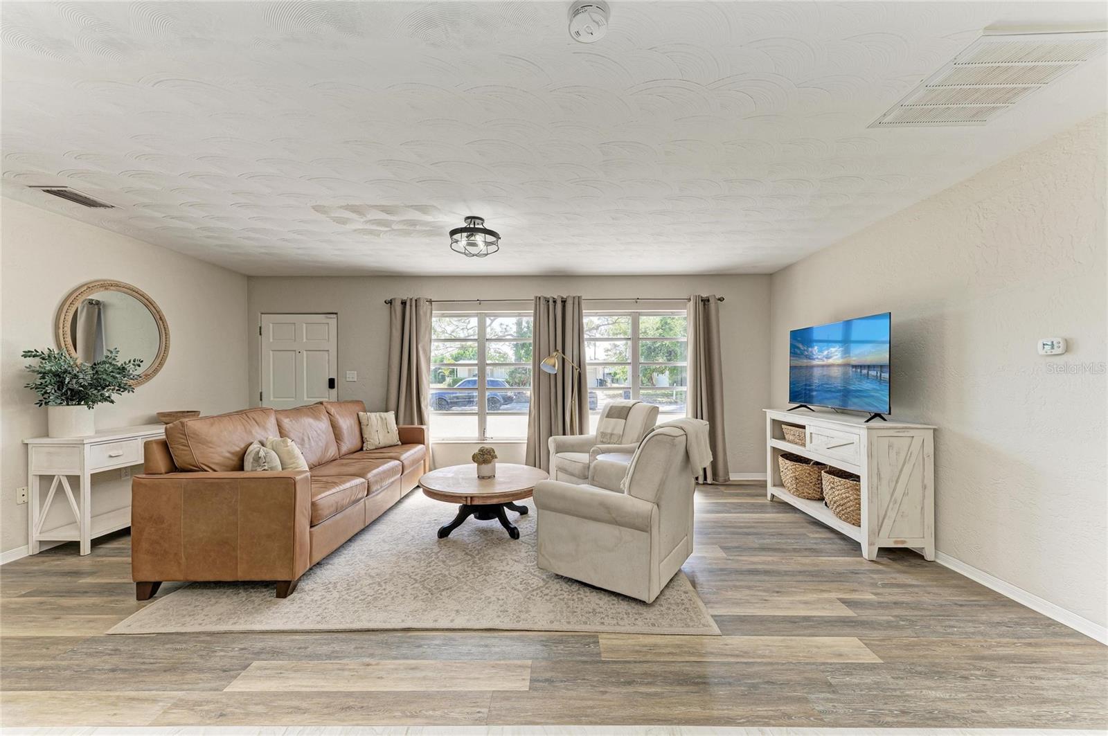 120 60th Street, FL