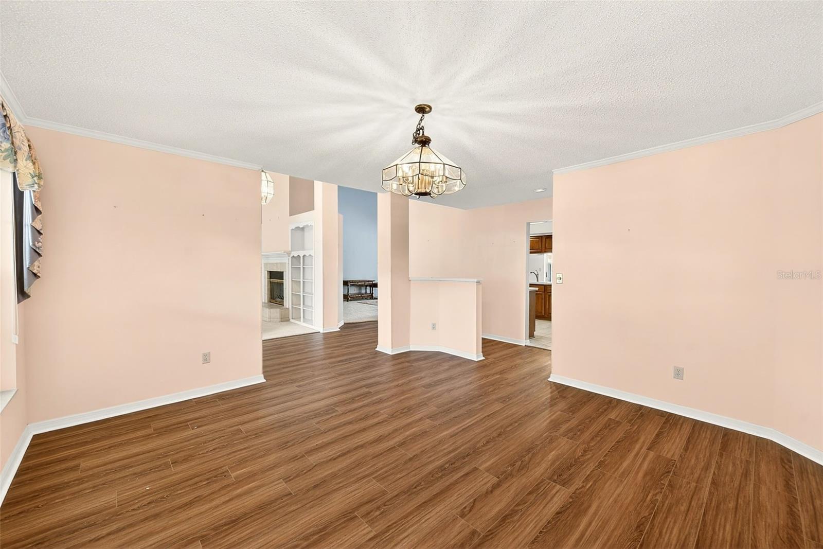 6517 Thoroughbred Loop, FL
