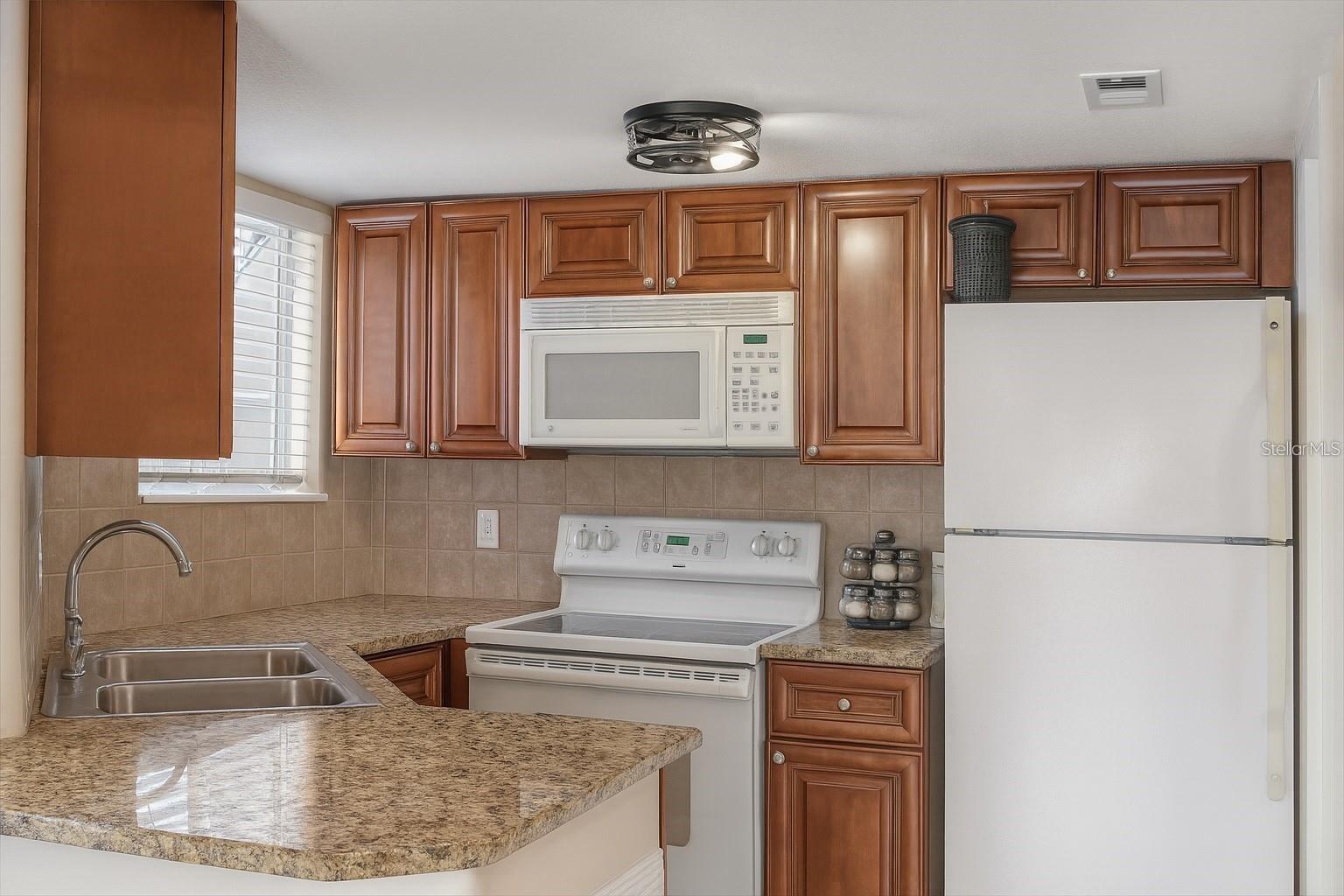 1948 Lake Atriums Circle, FL