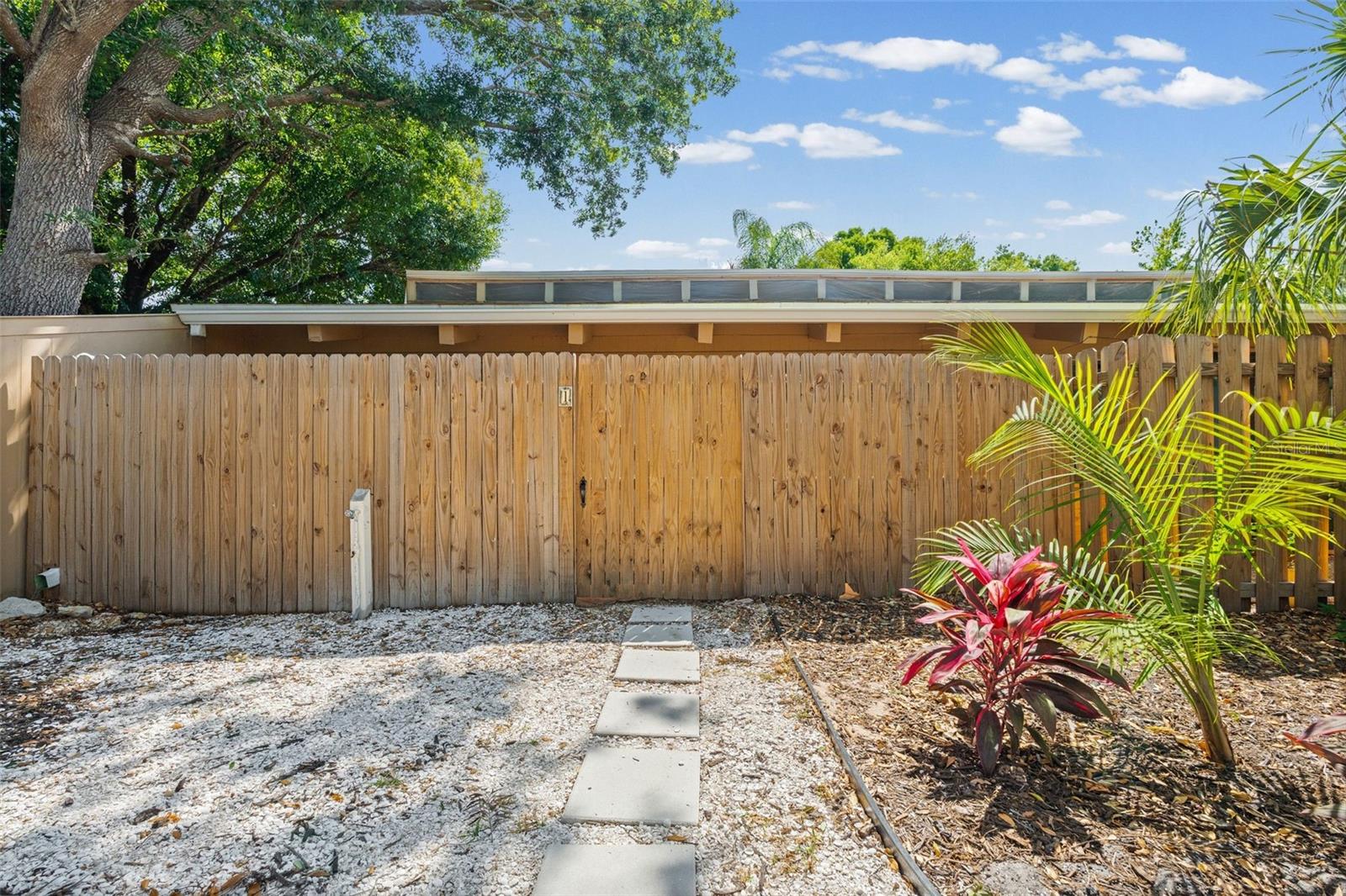 500 Jefferson Avenue, FL