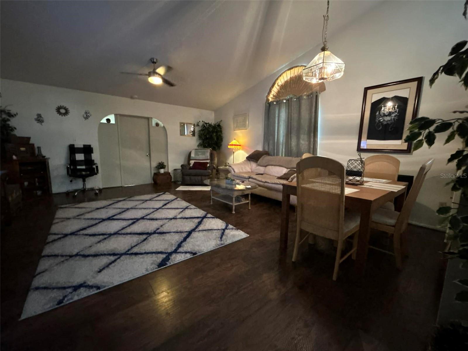 3155 Smoke Signal Circle, FL