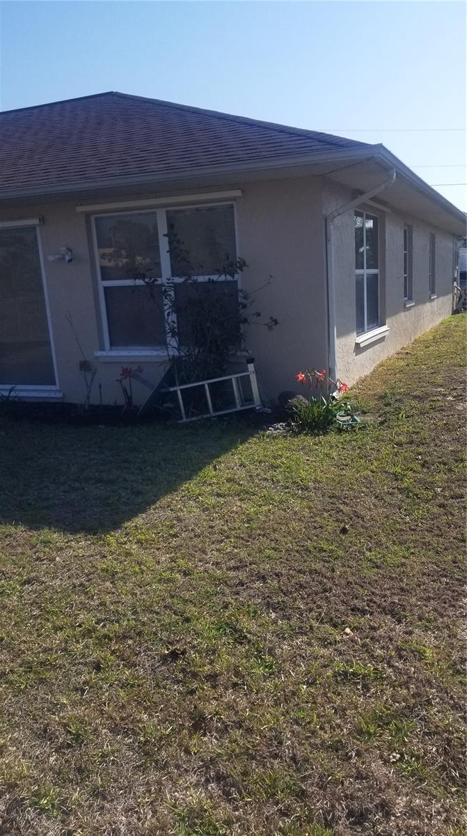 706 Canterbury Circle, FL