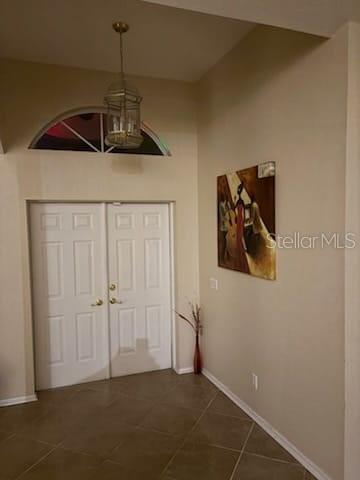 706 Canterbury Circle, FL