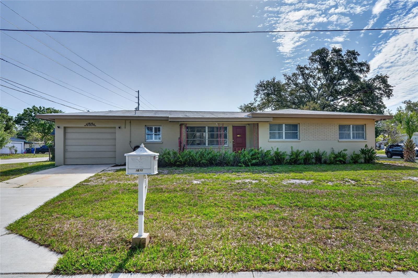 1610 Valencia Drive, FL