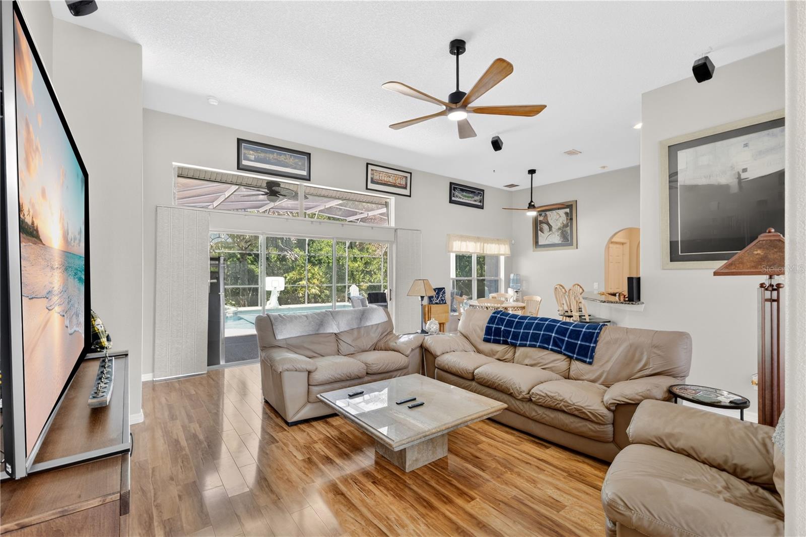 4011 Chippewa Court, FL