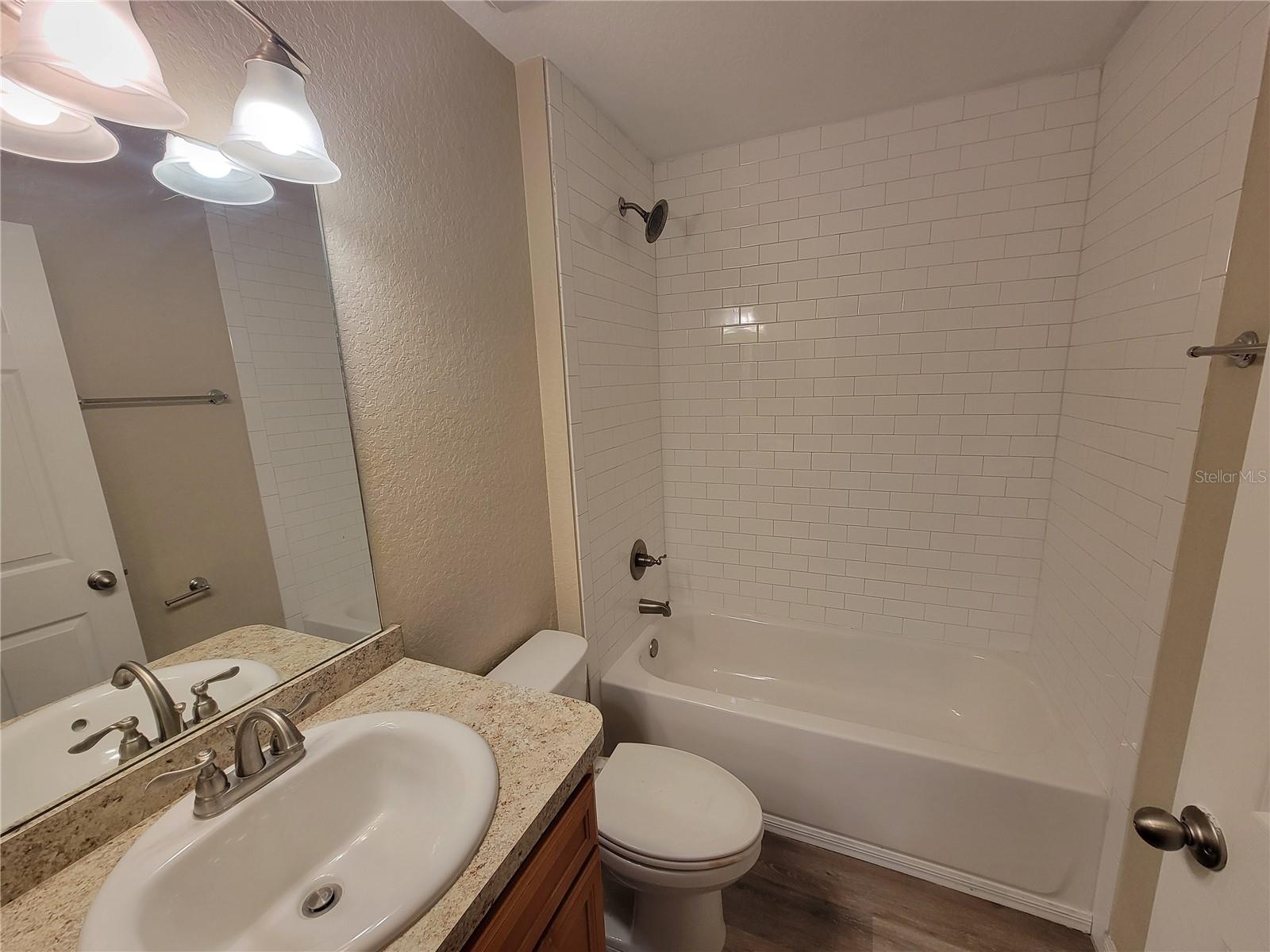 7009 Hemlock Course, FL