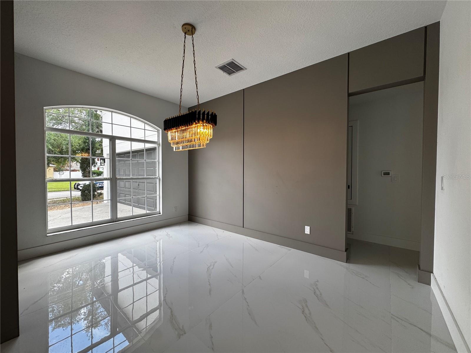 219 Largovista Drive, FL