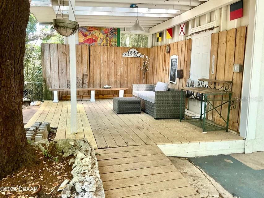 711 Palmetto Avenue, FL