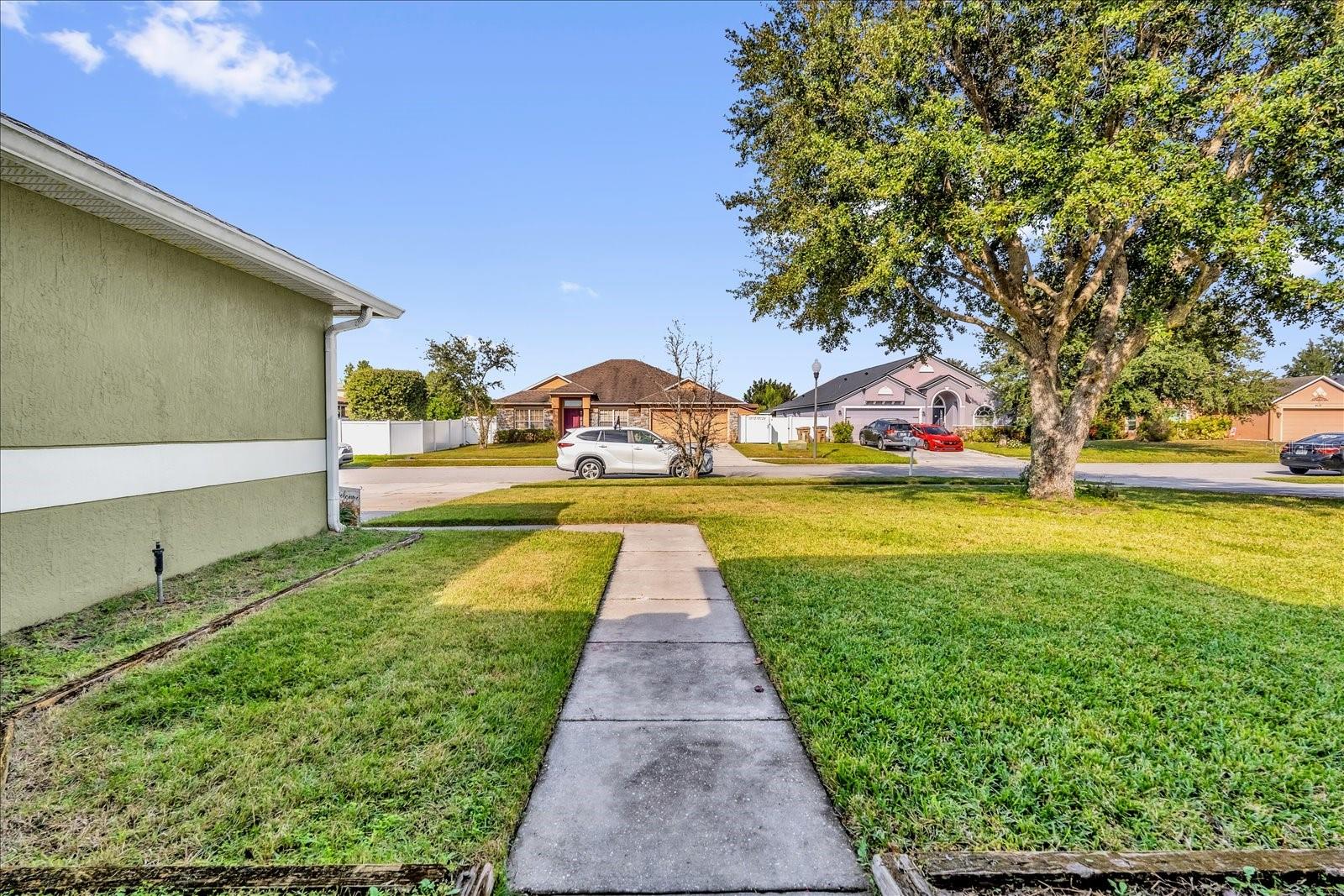 4630 Sandhurst Street, FL