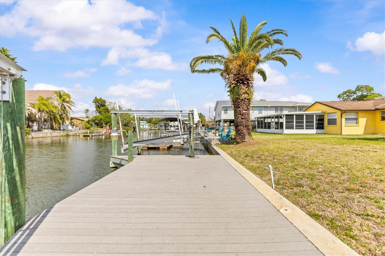 7427 Southwind Drive, FL