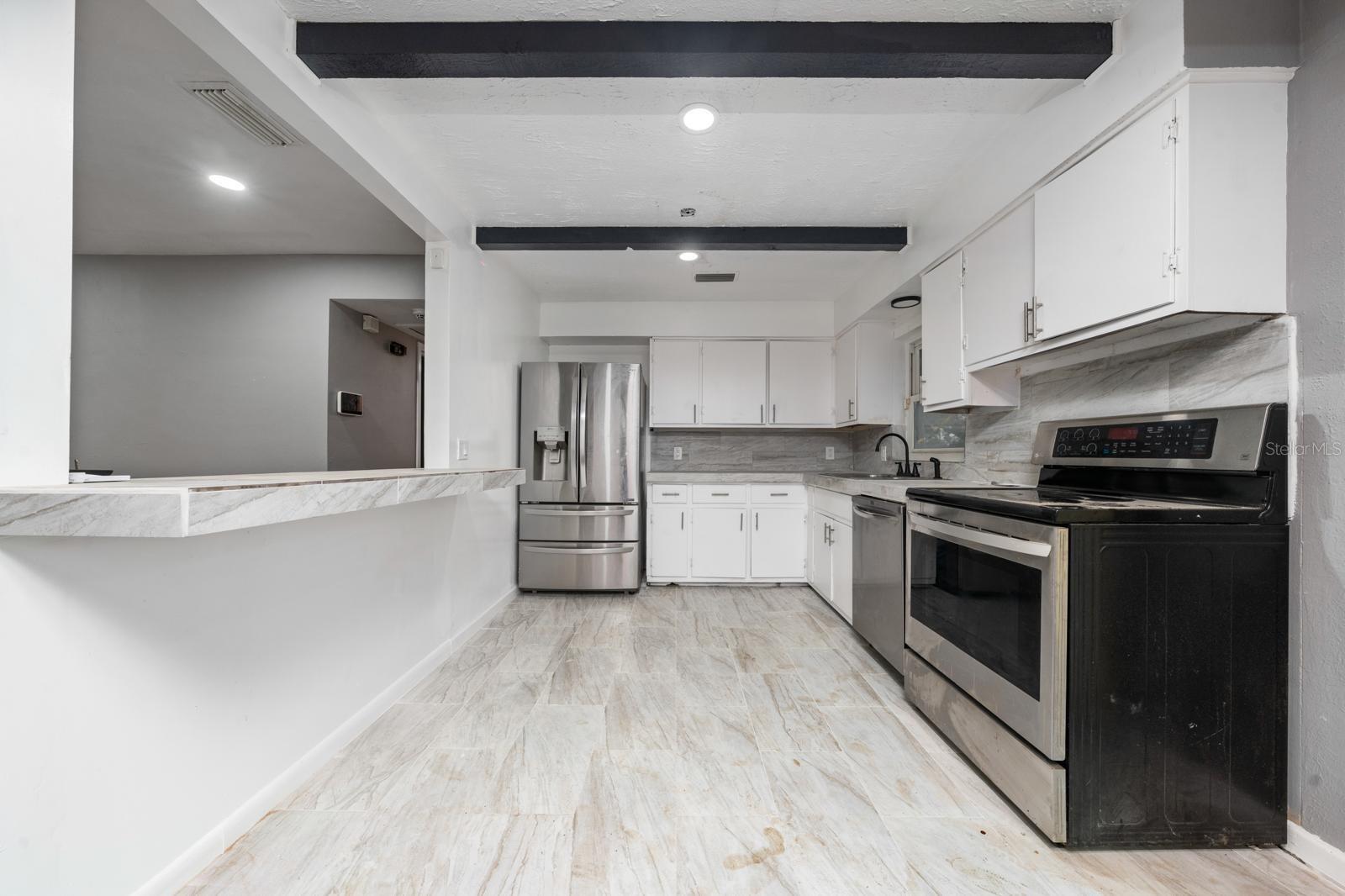 6531 Hill Top Road, FL