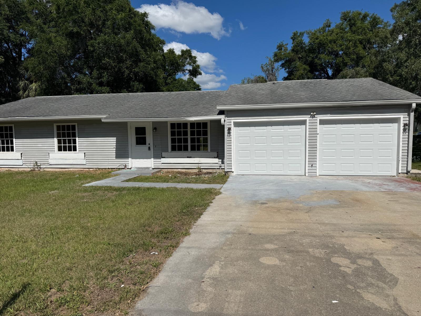 619 Silver Pass, FL
