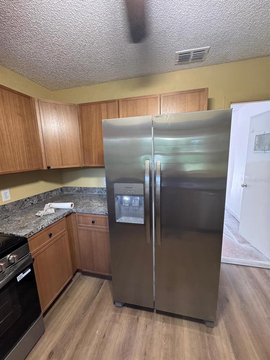 619 Silver Pass, FL