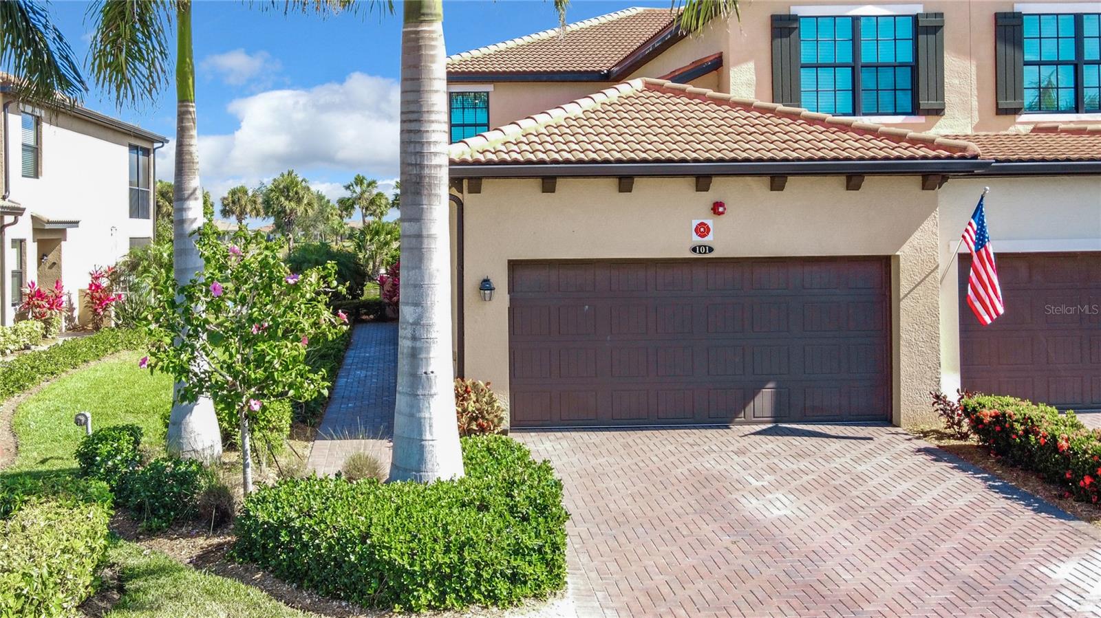 10796 Tarflower Drive, FL