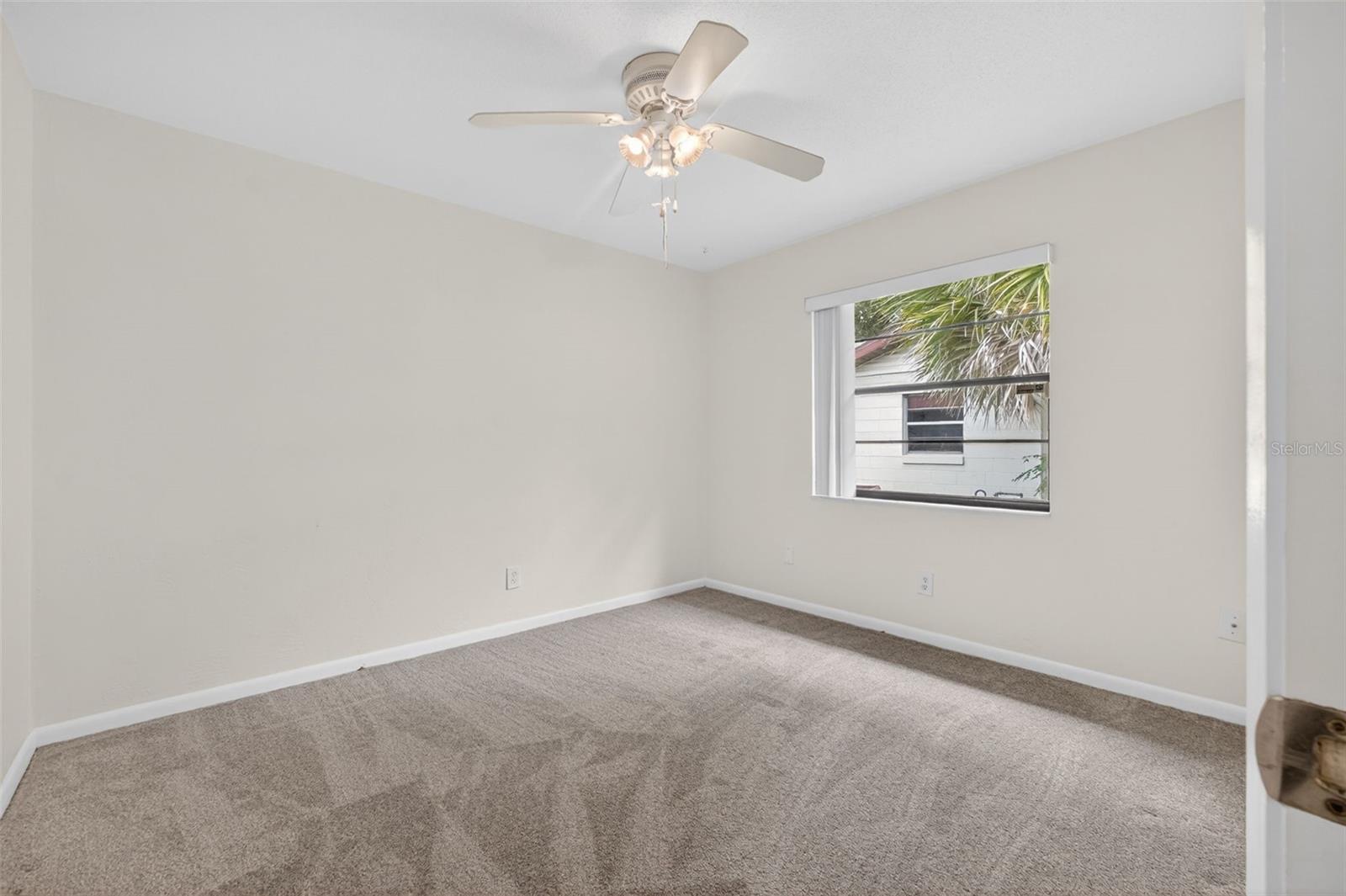 1660 Shangri La Drive, FL