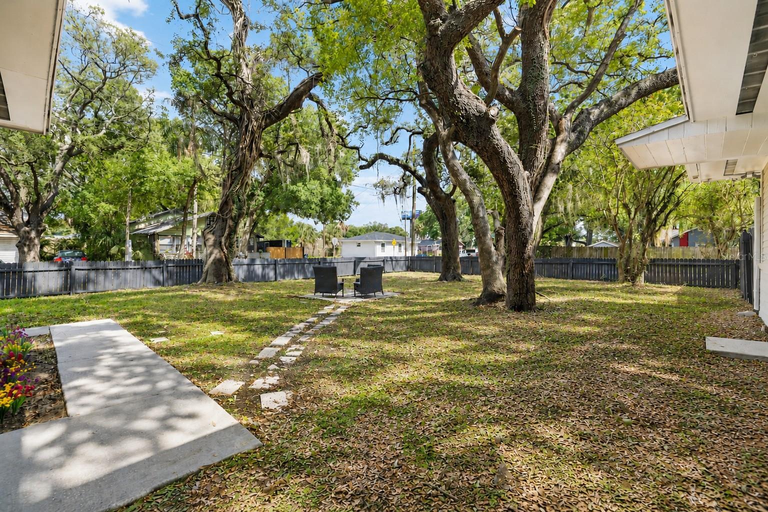 8510 Seminole Avenue, FL