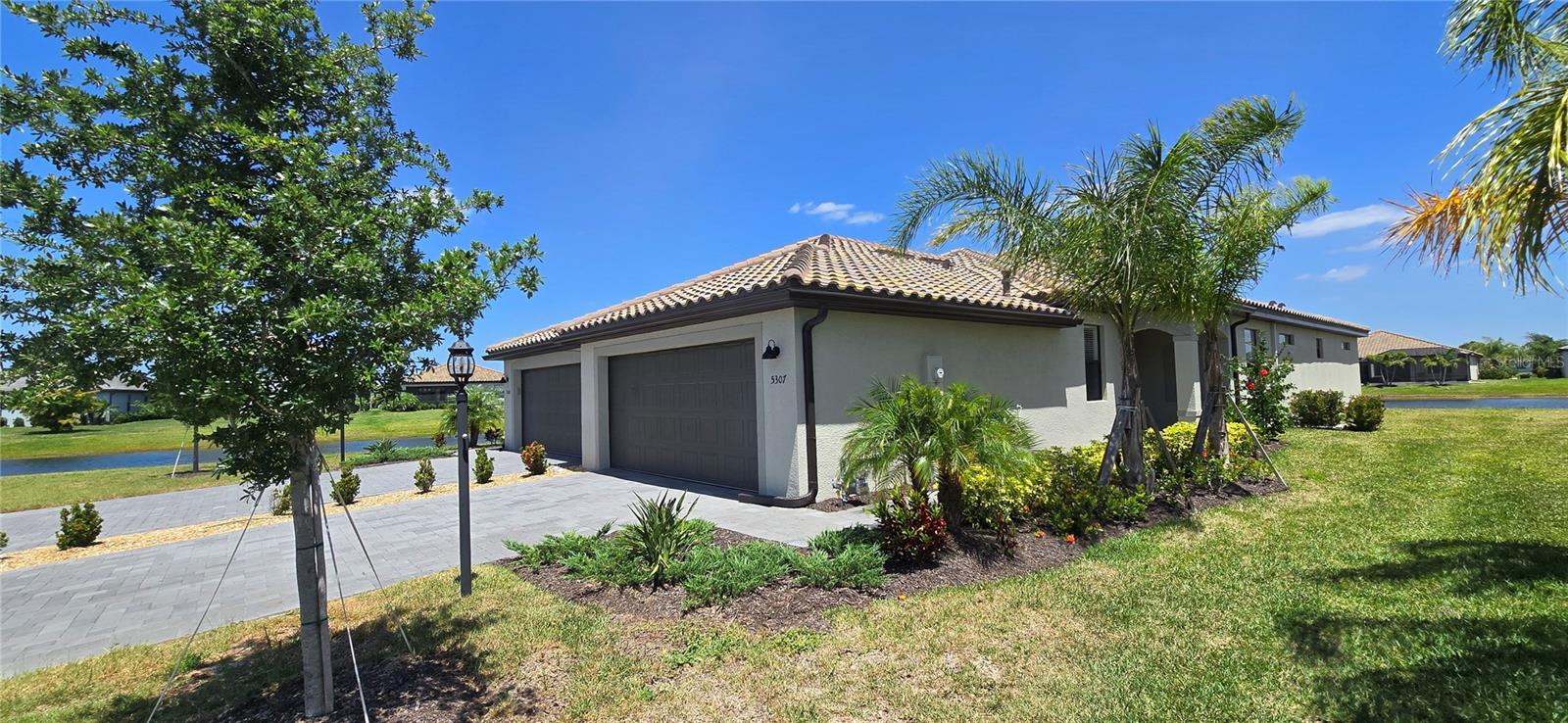 5307 Crystal Harbor Cove, FL