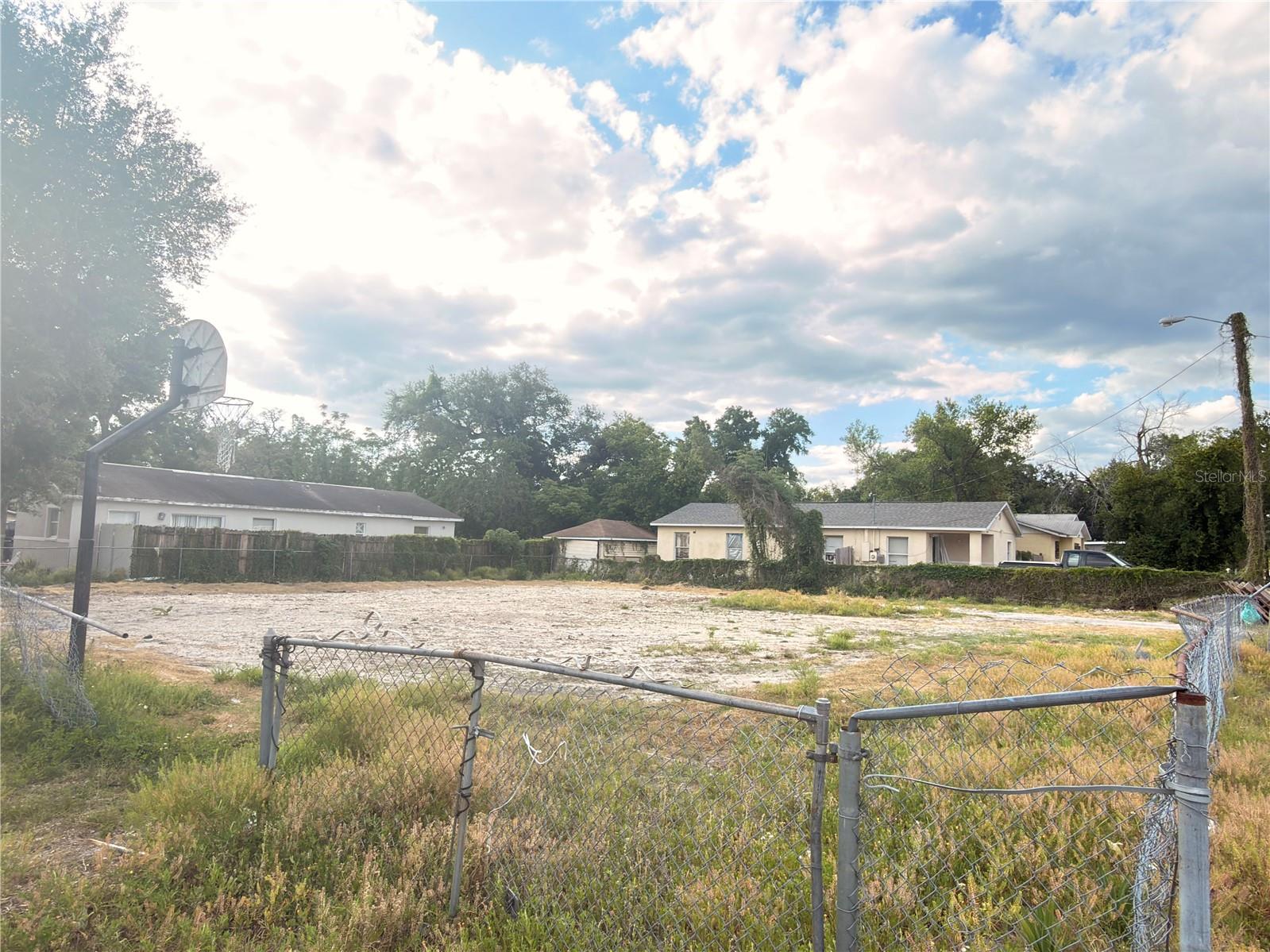 9302 North 12th, FL