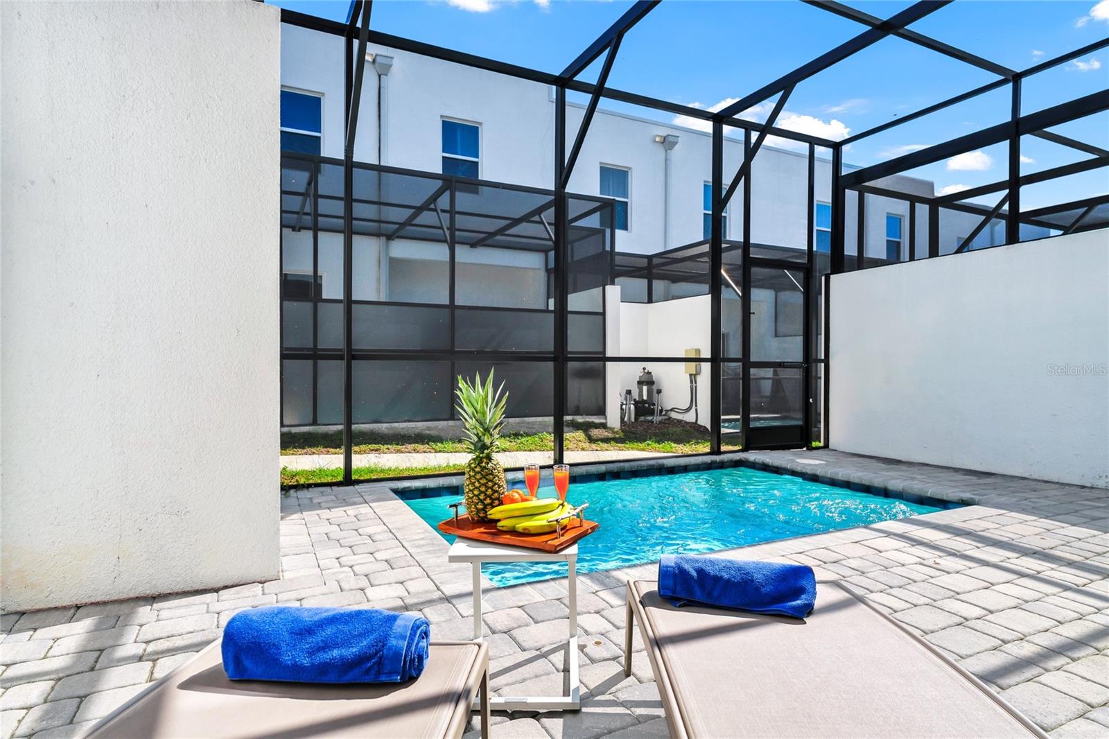 637 Trikomo Drive Drive, FL