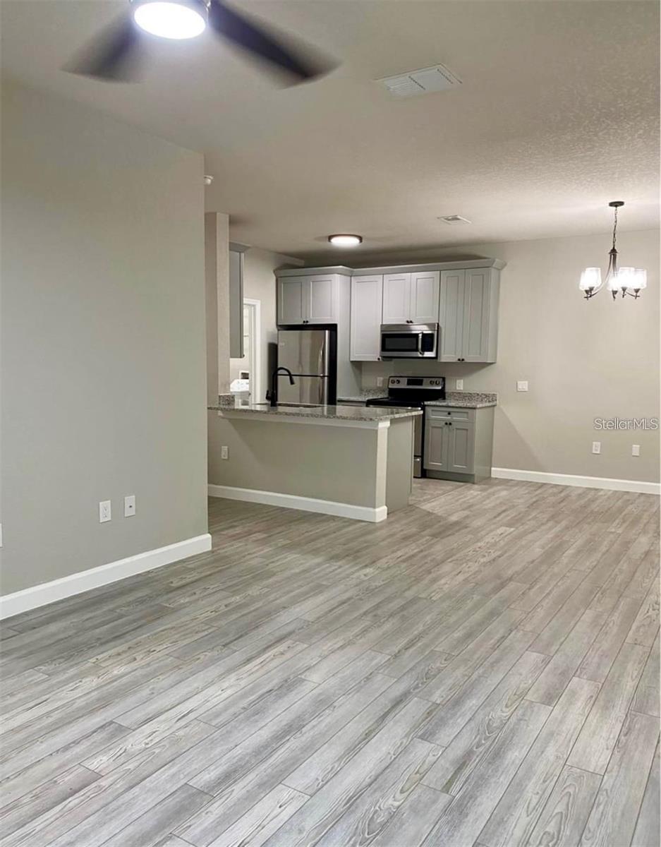 3011 Hemingway Circle, FL