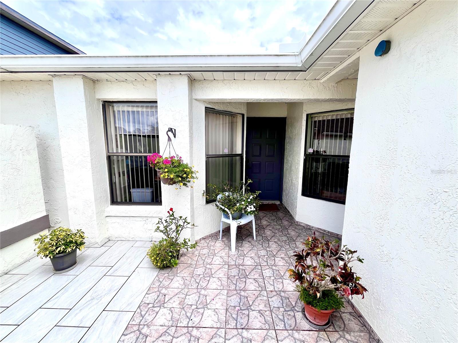 29 Lakepointe Circle, FL