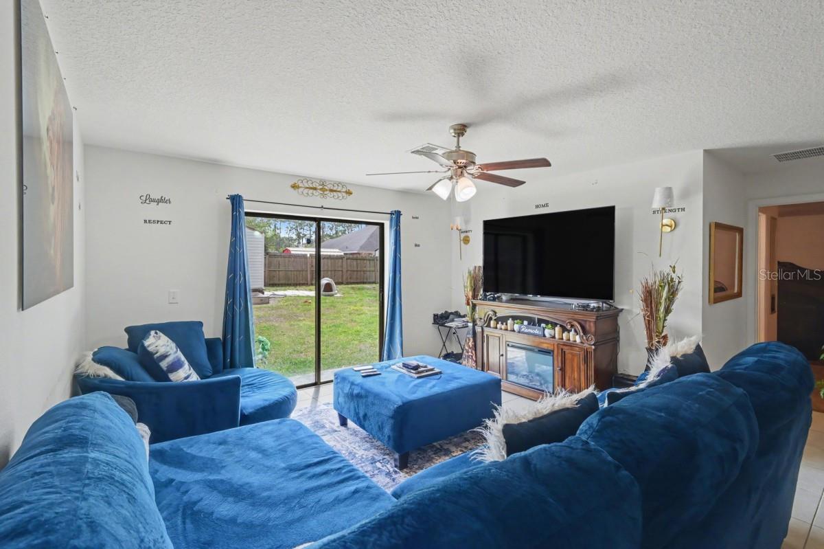 2479 Captain Drive, FL