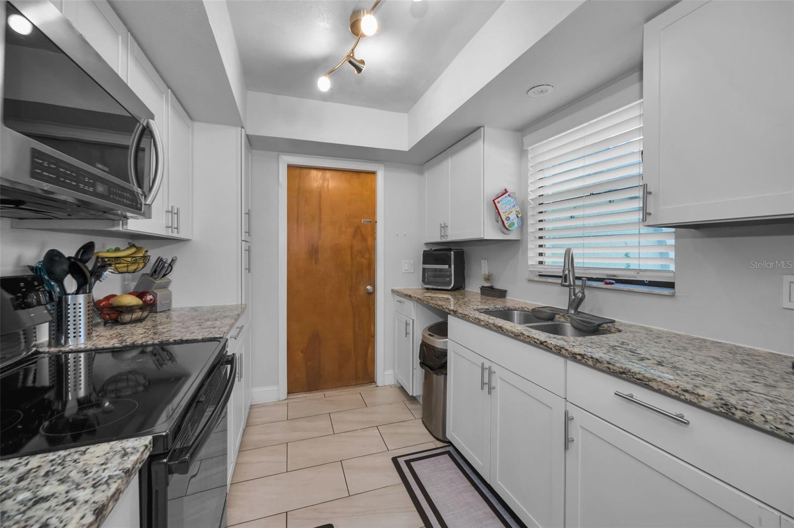 3011 Shadow Oaks Drive, FL