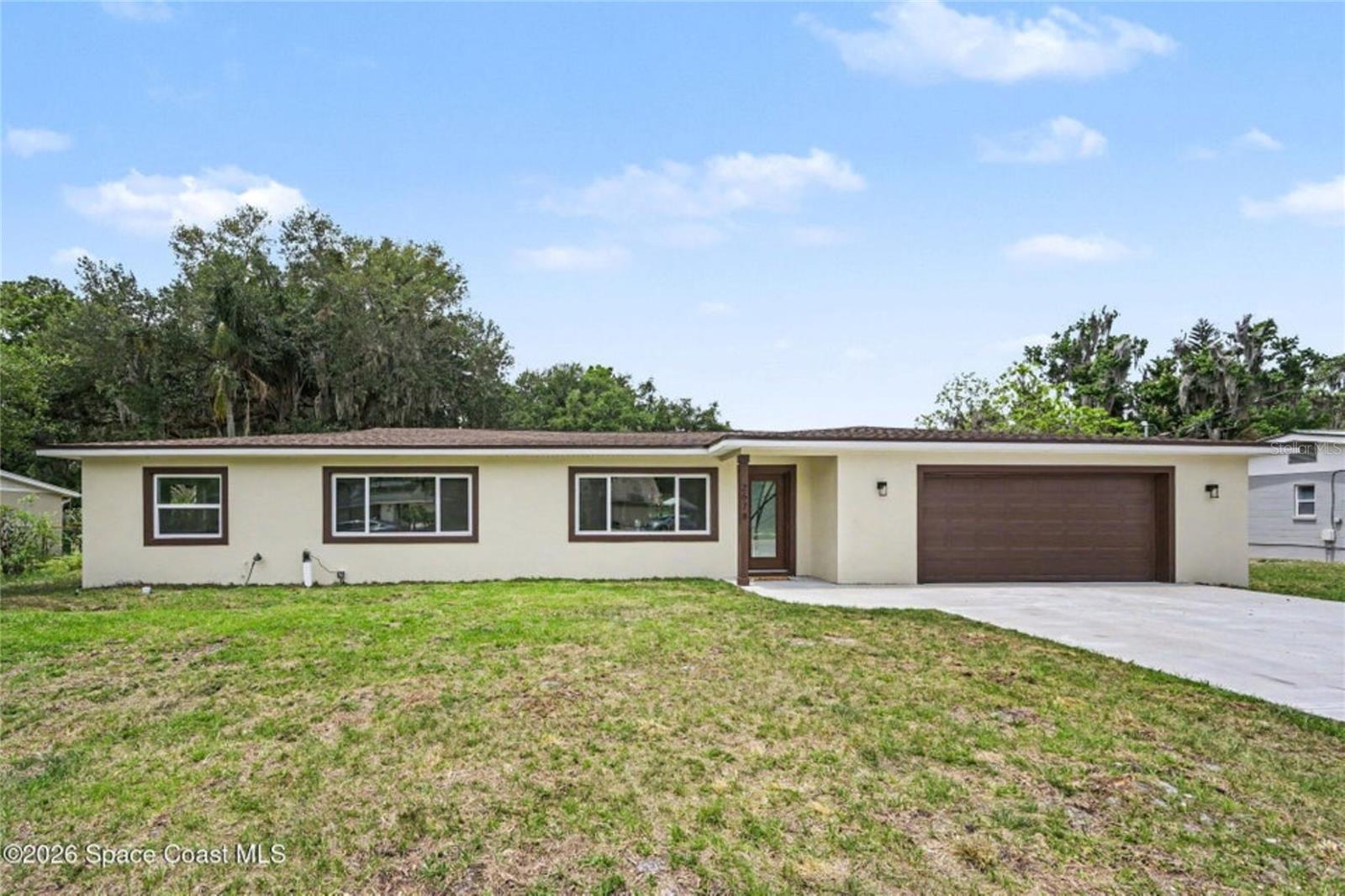 2678 Pine Avenue, FL
