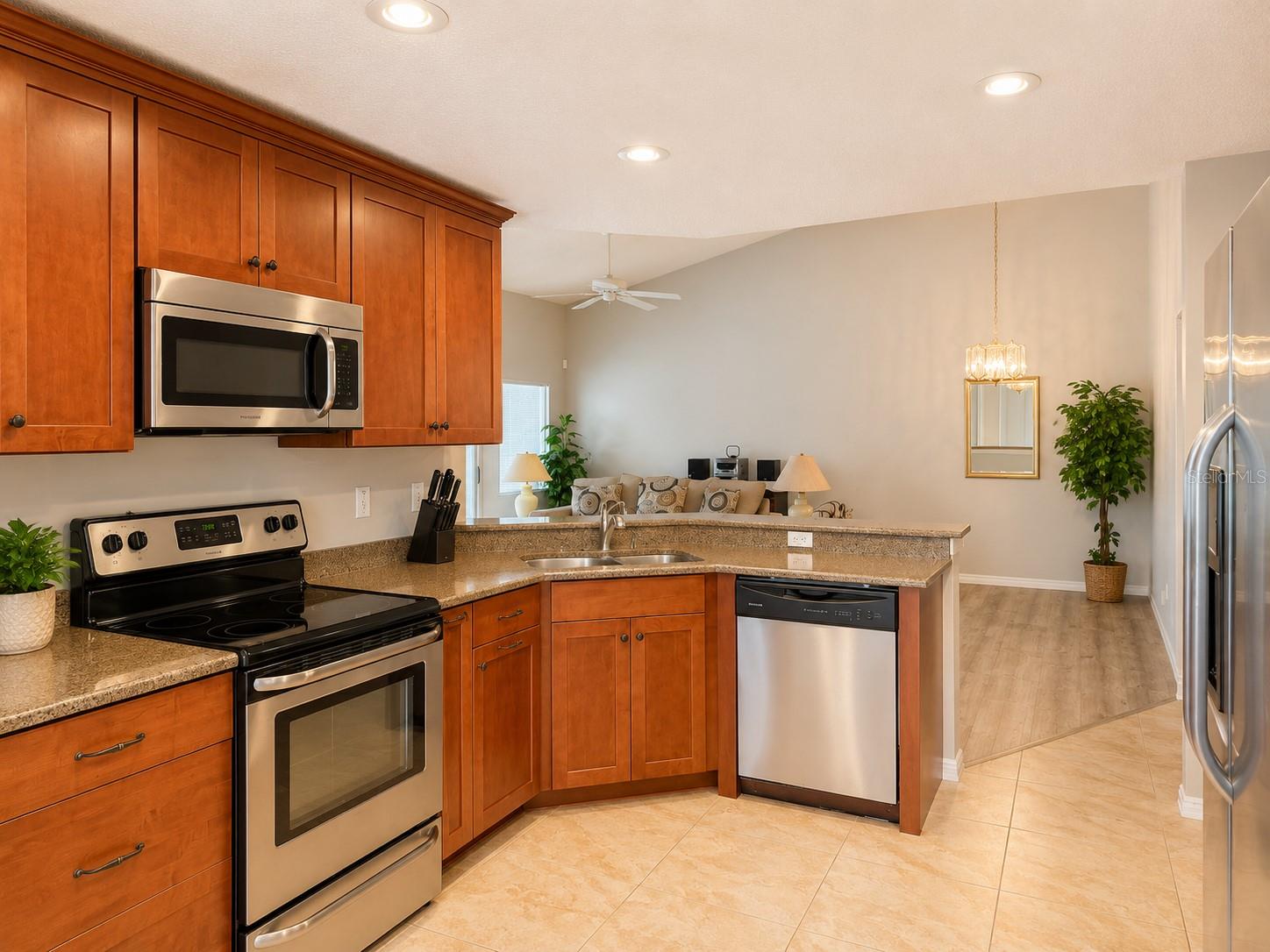 822 Mccallister Avenue, FL