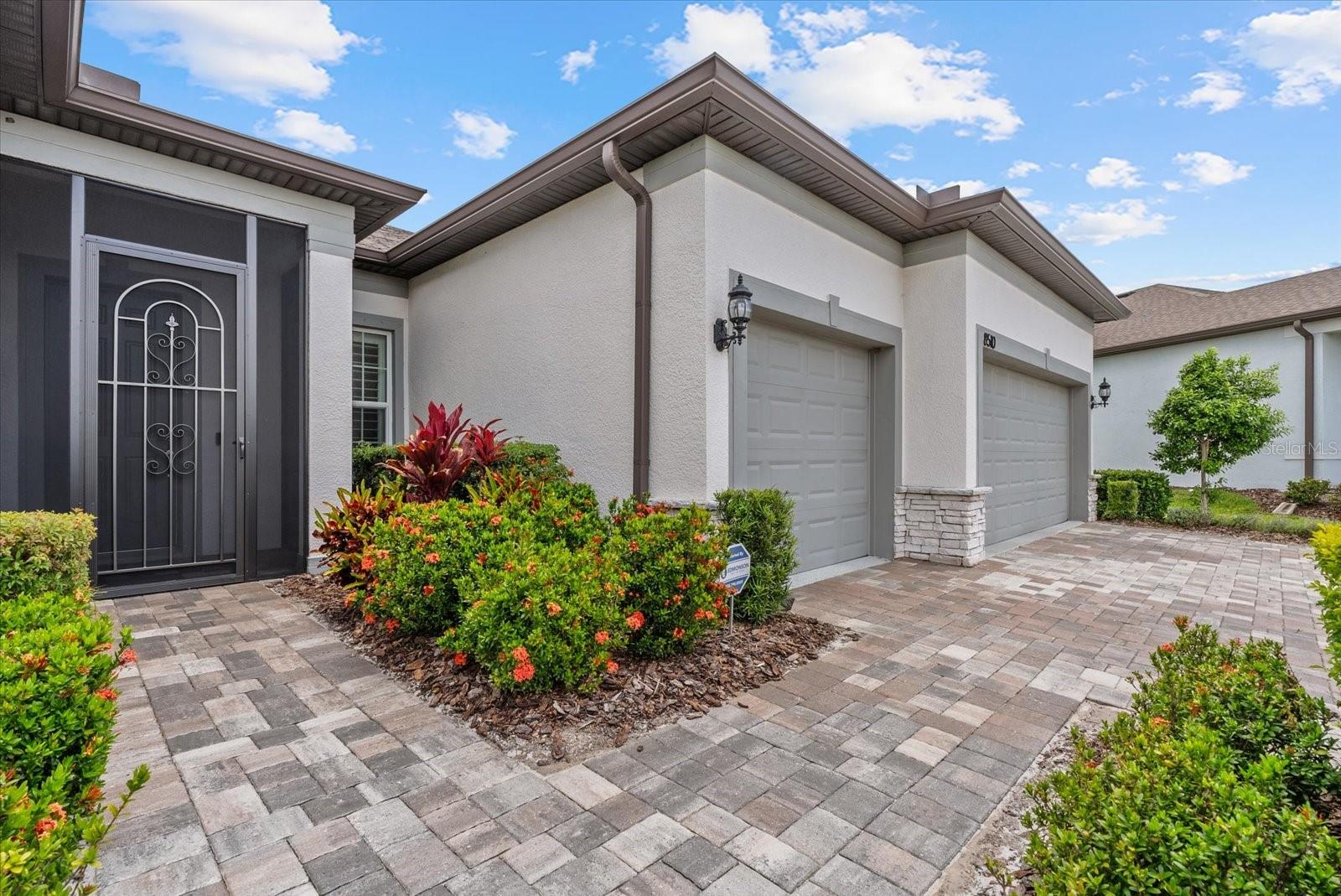 8510 Coastal Palms Glen, FL