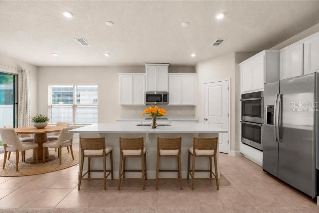 357 Siesta Vista Court, FL