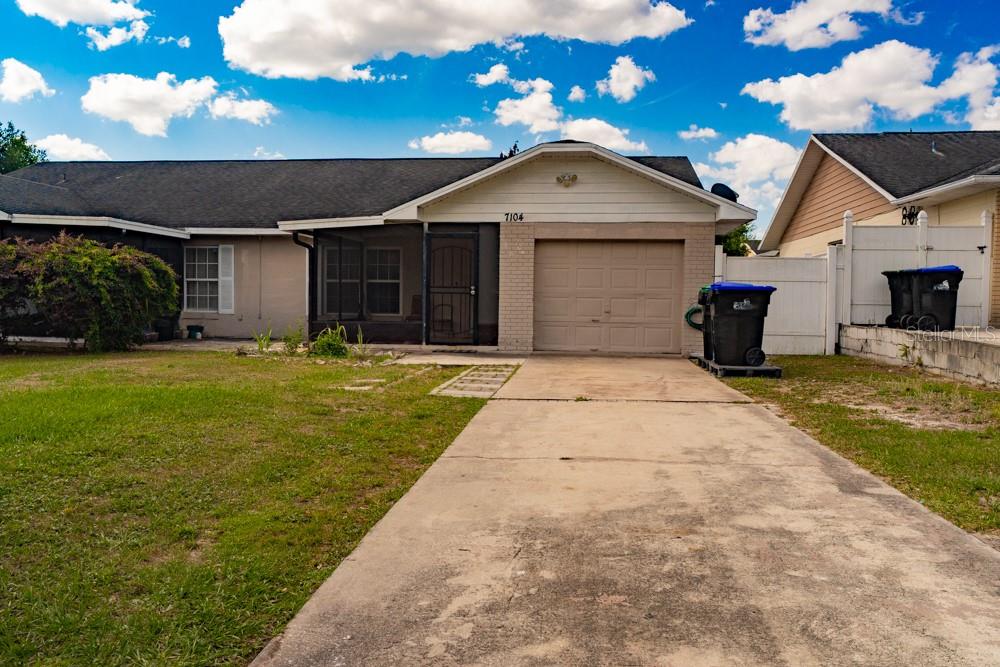 7104 Blue Earth Court, FL