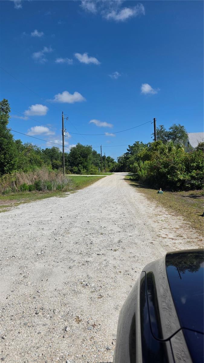 2094 Middle Terrace, FL