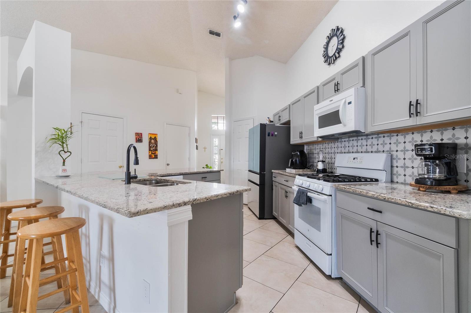 640 Lady Diana Drive, FL