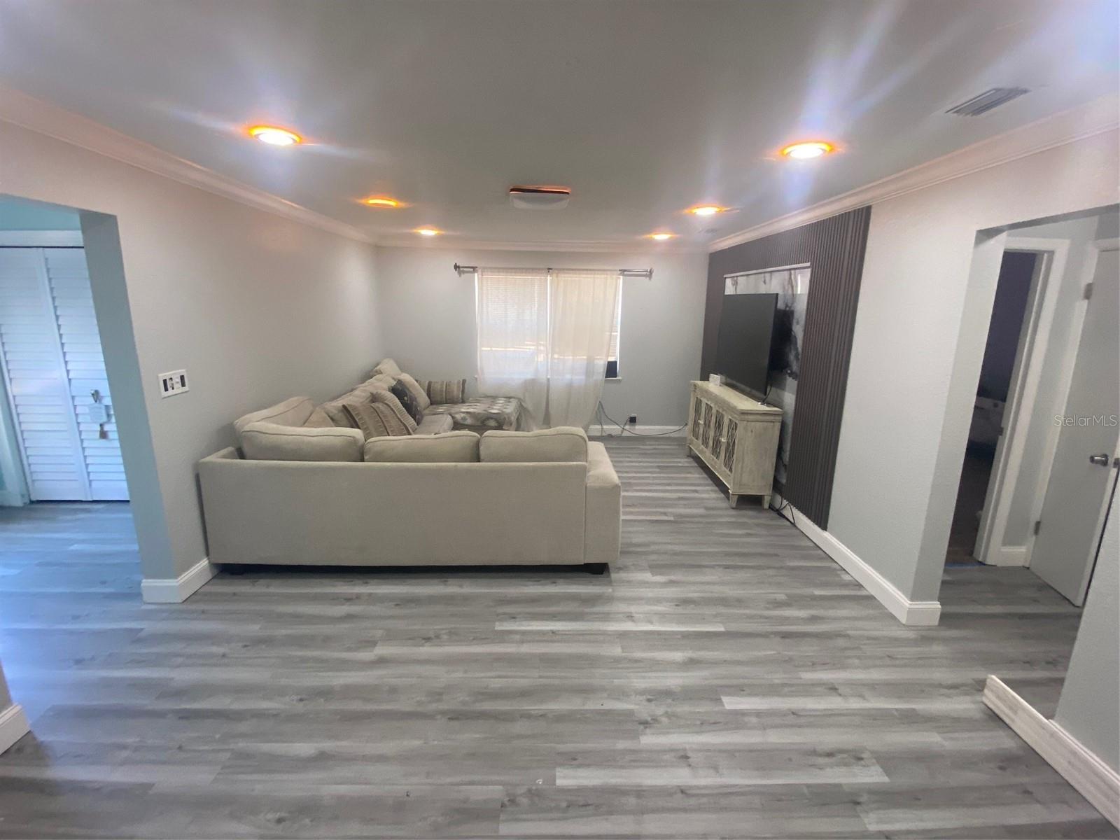 3303 19th Street Court, FL